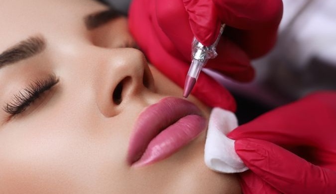 Pourquoi opter pour le maquillage permanent ?